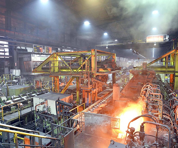 動(dòng)力煤主力移倉 價(jià)格維持偏強(qiáng)態(tài)勢(shì)